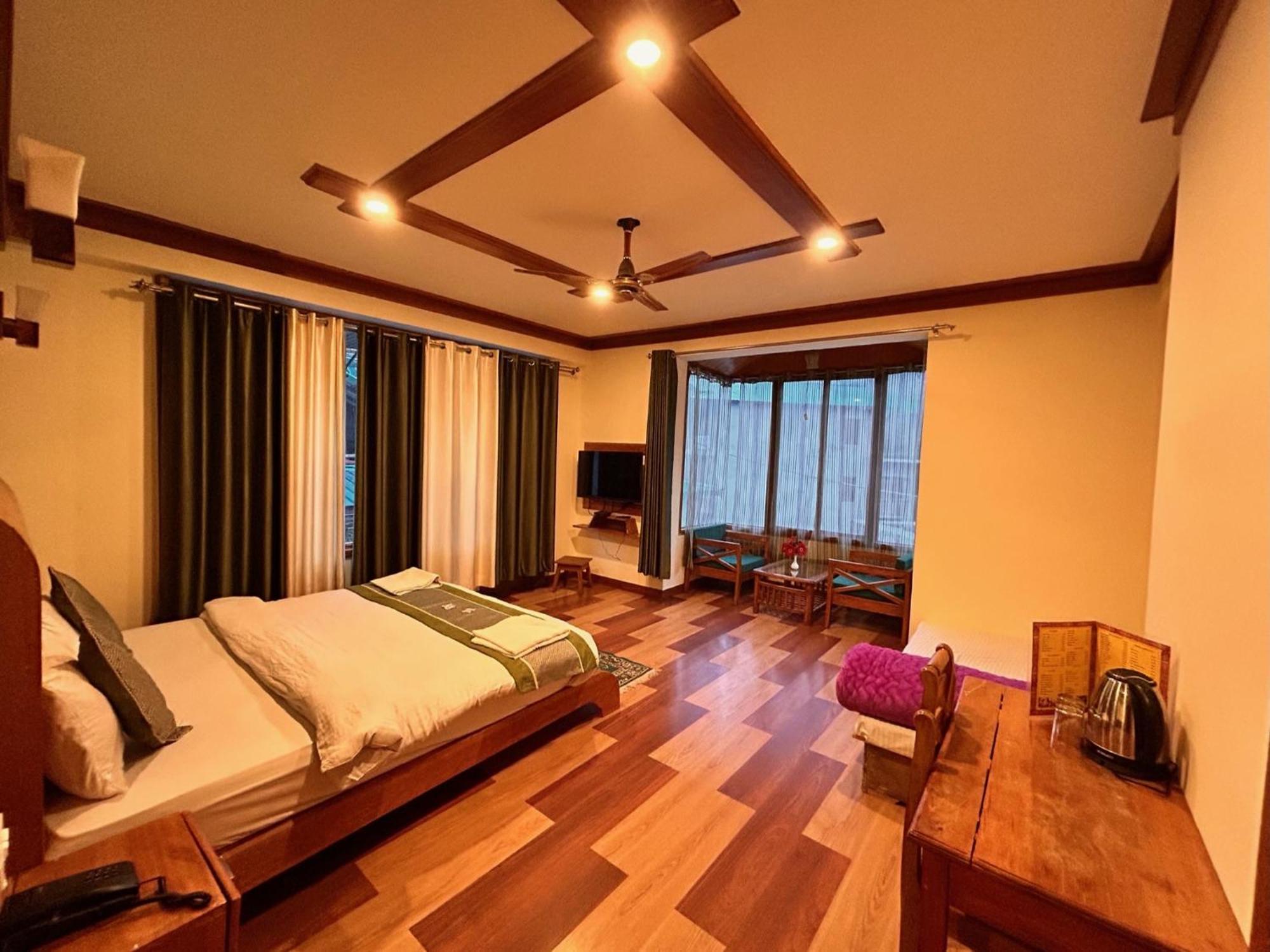 Tanglewood Villa Manāli Exterior foto